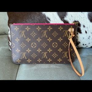 AUTH Louis Vuitton Pouchette Wristlet Neverful
